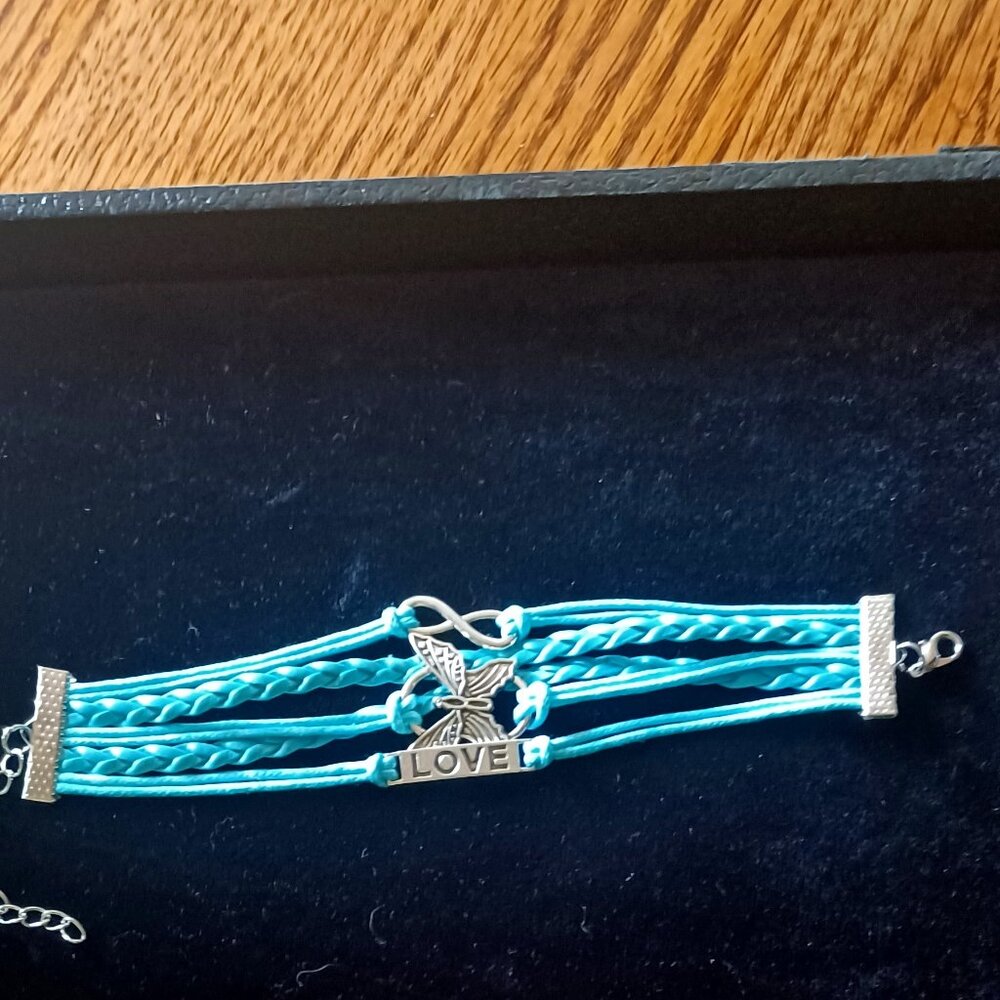 Cute Bracelet !